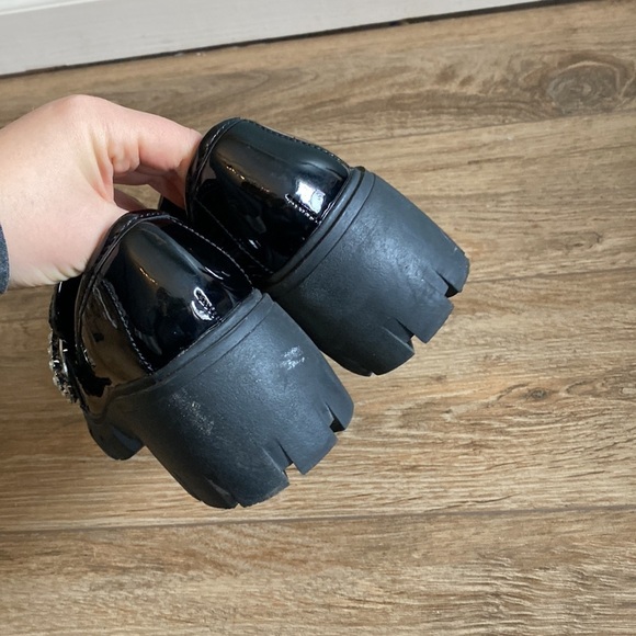 Steve Madden Hailey Chunky Heel Black vegan Patent Bling Buckle 7.5 preppychic - Picture 4 of 7